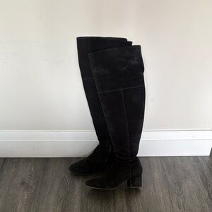 Club Monaco Elegant Black Over-the-Knee Boots